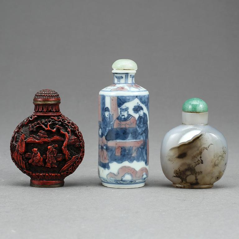 SNUSFLASKOR, 3 st, Kina, trol 1900-tal.