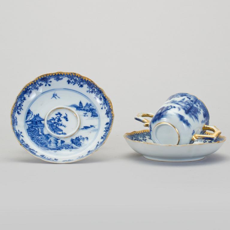 KOPPAR med FAT, ett par, kompaniporslin, Qianlong 1736-95.