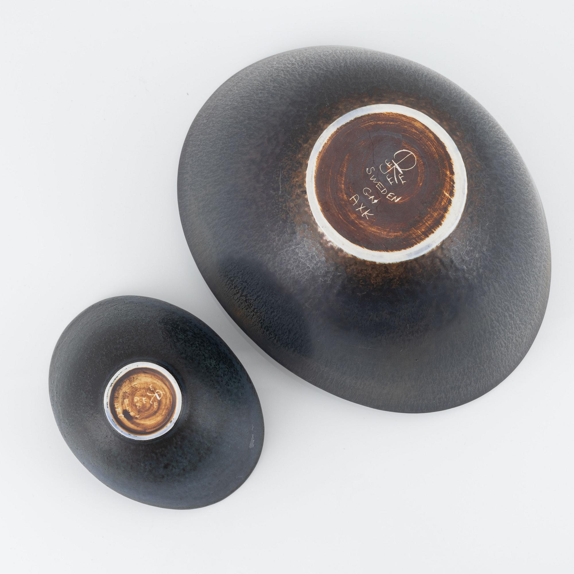 Gunnar Nylund, two bowls, Rörstrand.