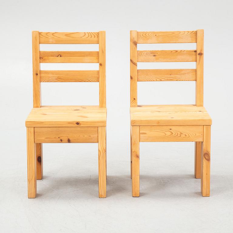 Chairs, a pair, second half of the 20th century.
