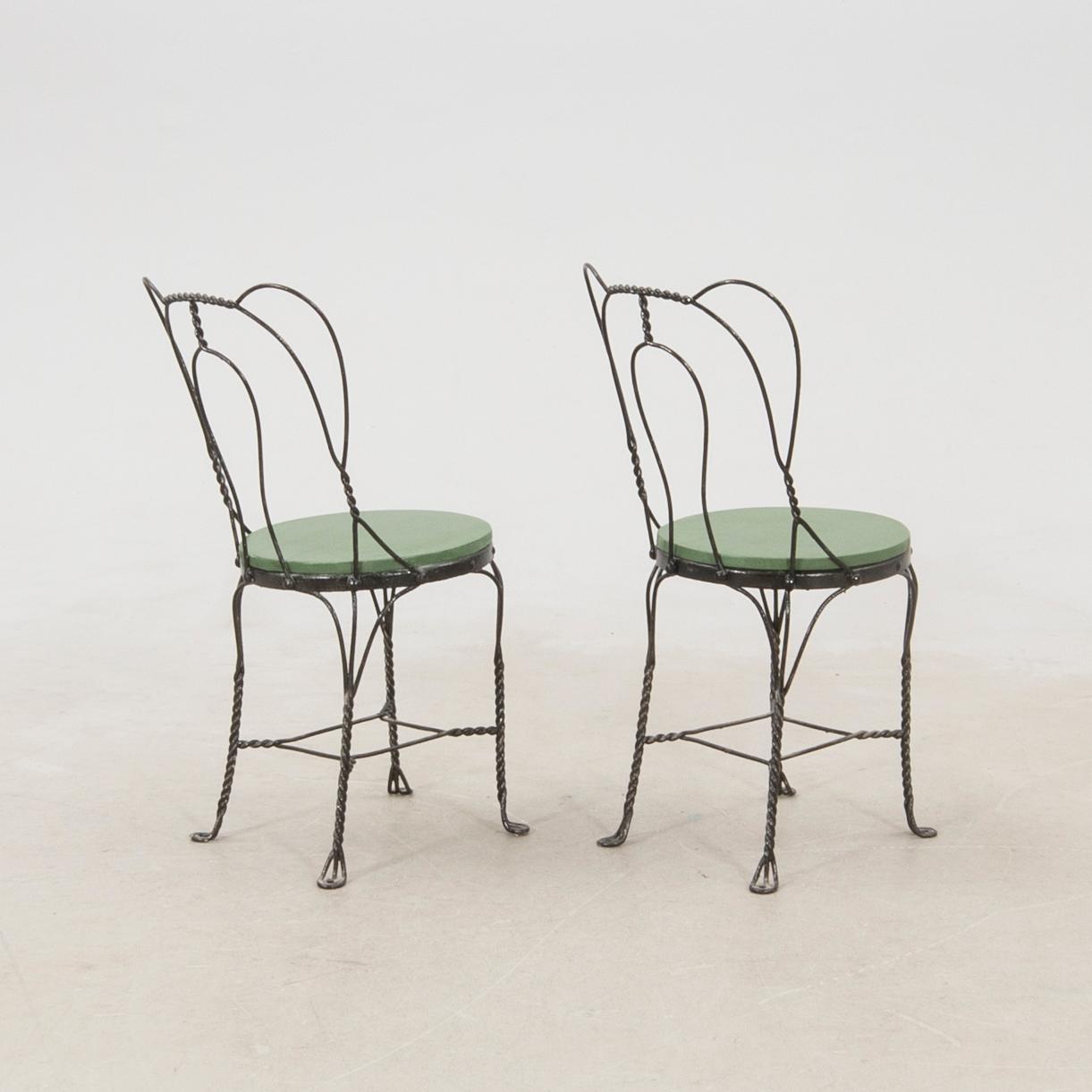 Trädgårdsgrupp 3 dlr 1900-talets första hälft.