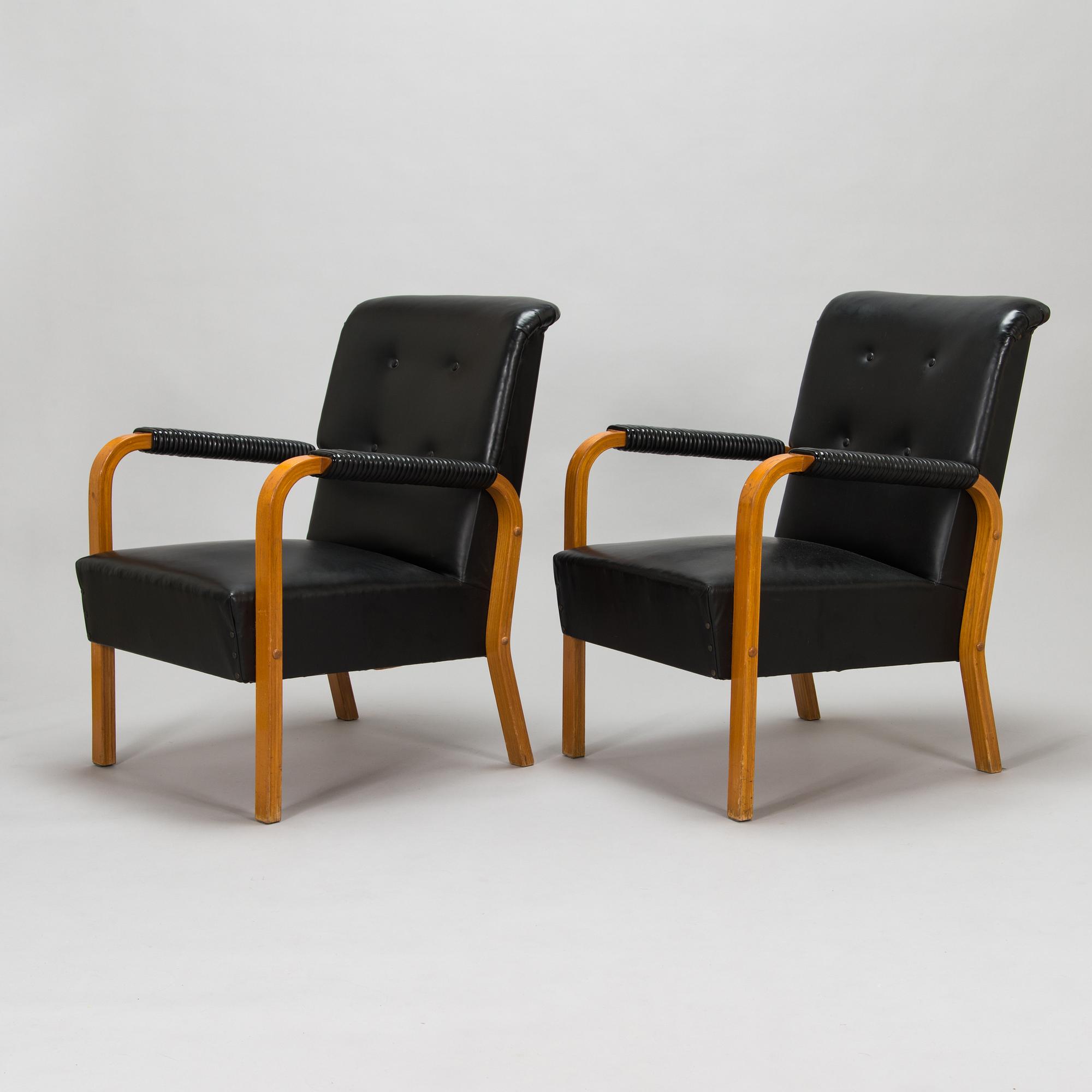 Alvar Aalto, a pair of mid-20th century '47' armchairs for, O.Y. Huonekalu- ja Rakennustyötehdas A.B.