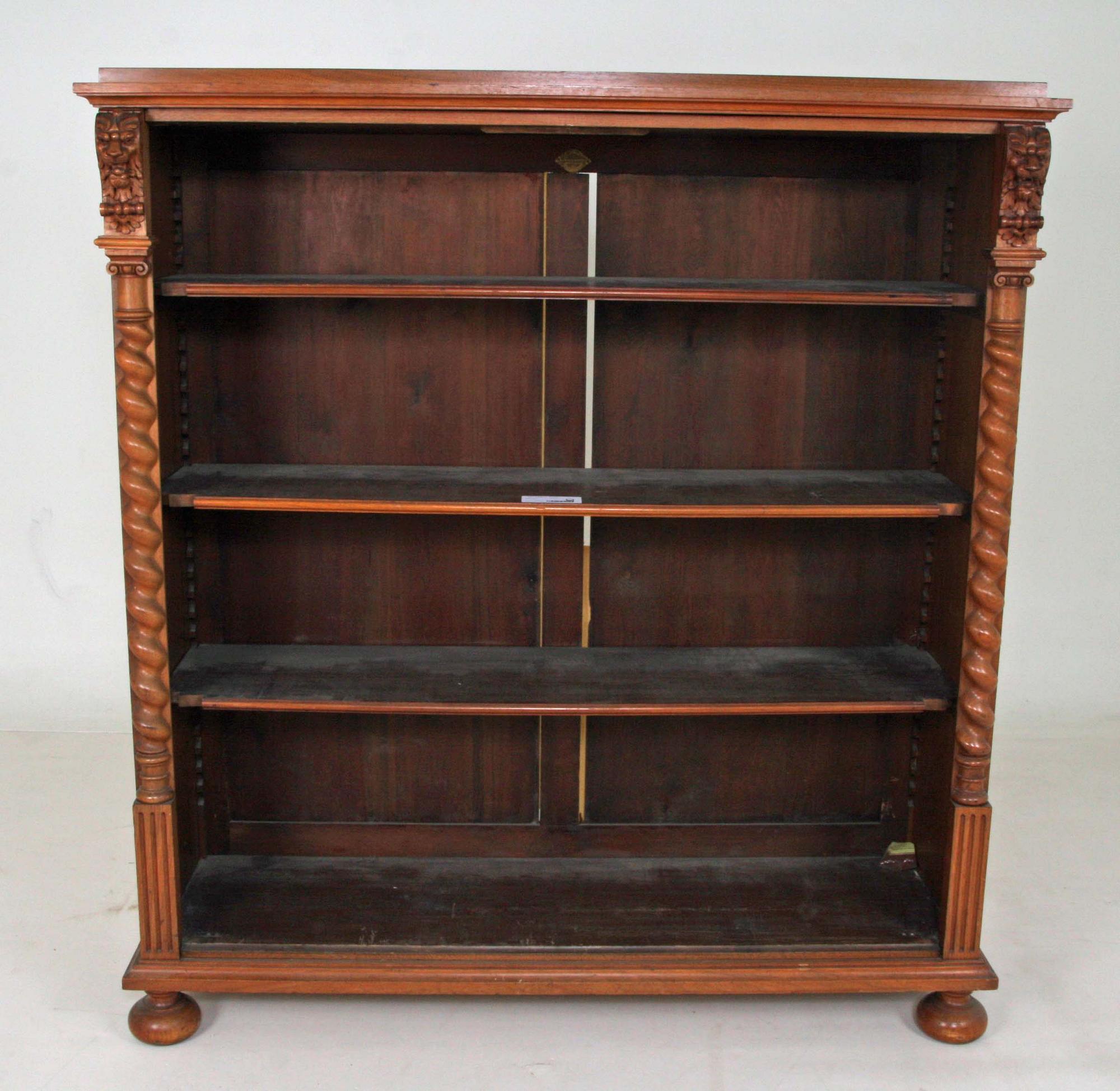 BOKHYLLA, barockstil, märkt C.E. Jonsson Möbelfabrik, Stockholm.