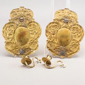 VÄGGLAMPETTER ett par barockstil sent 1800.tal.