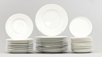 MAT/KAFFESERVIS, porslin, 61 delar, Trol Björn Winbladh, Studioline, Rosenthal. 1900-talets andra hälft.