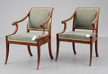 KARMSTOLAR, ett par, empire, 1800-talets första hälft.