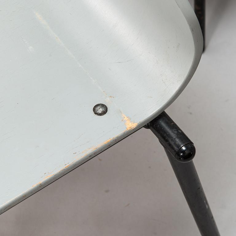 Yrjö Kukkapuro, tuoleja, 6 kpl, "University chair", Avarte oy. Malli muotoiltu v. 1983.