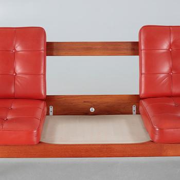 A sofa by Ole Wanscher, model "Senator", for France & Son, third quarter of the 20th century.