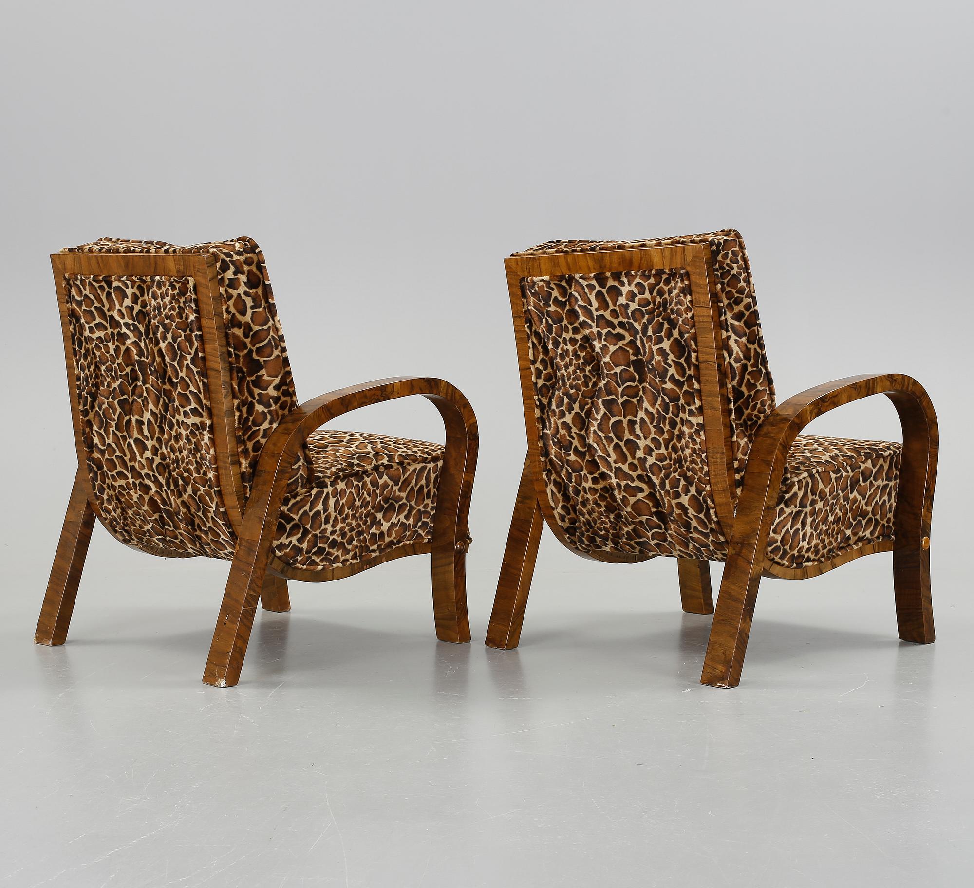 FÅTÖLJER, ett par, art deco, 1920/30-tal.