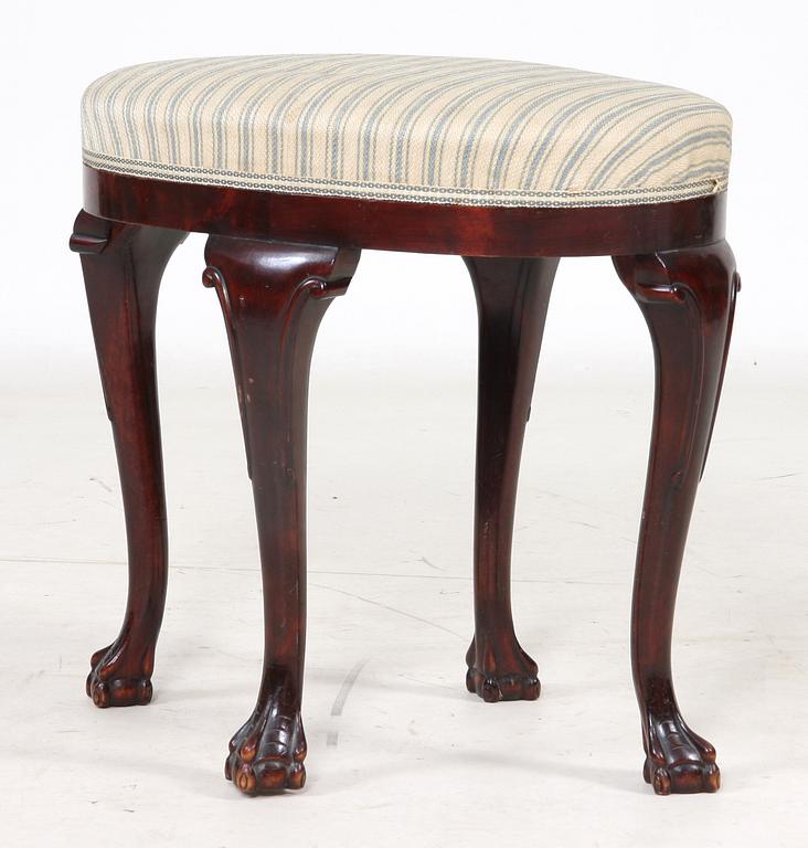 PALL, Chippendalestil, 1900-tal.