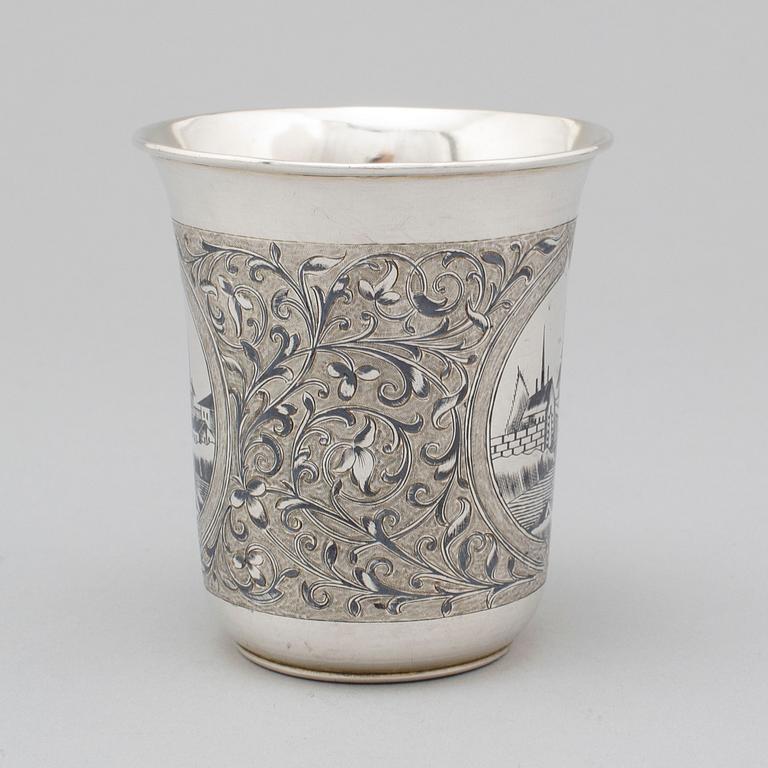 A Russian 19th century silver and niello beaker, marked Pavel Ovchinnikov, Moscow 1868.