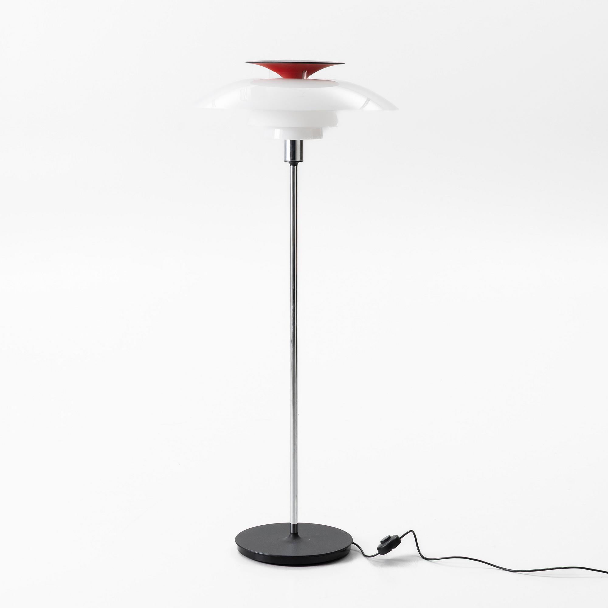 Poul Henningsen, Golvlampa. "PH-80", Louis Poulsen, Danmark.