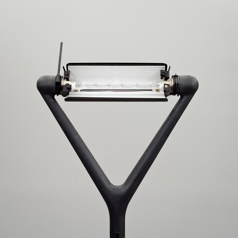 GOLVLAMPA, "Lola", Luceplan.