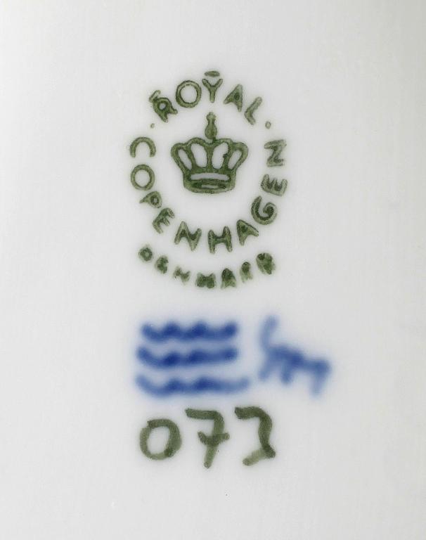 FIGURINER, ett par, porslin, Royal Copenhagen, Danmark, 1900-talets andra hälft.