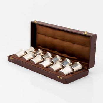 Supkoppar, 12 st, silver, C.G.Hallberg, Stockholm. 1941.