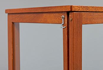 A Josef Frank mahogany show case cabinet, Svenskt Tenn,