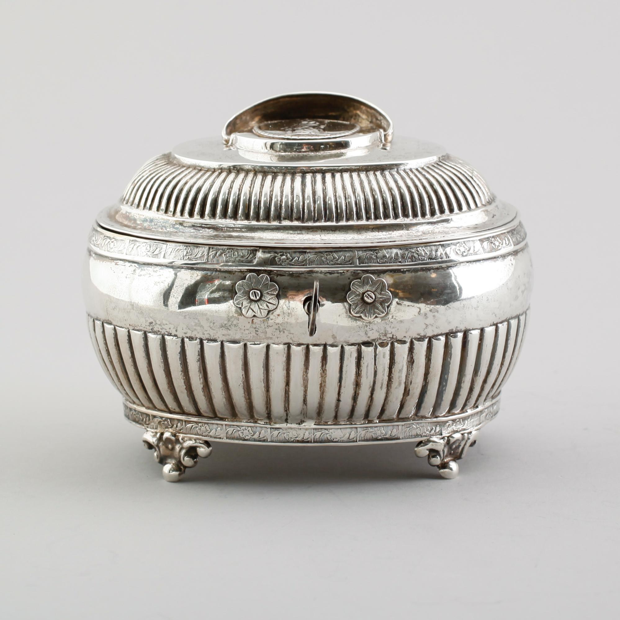 SOCKERSKRIN, silver, Anders Johan Lignell, Sundsvall 1806-1842. Vikt ca 229 gram.