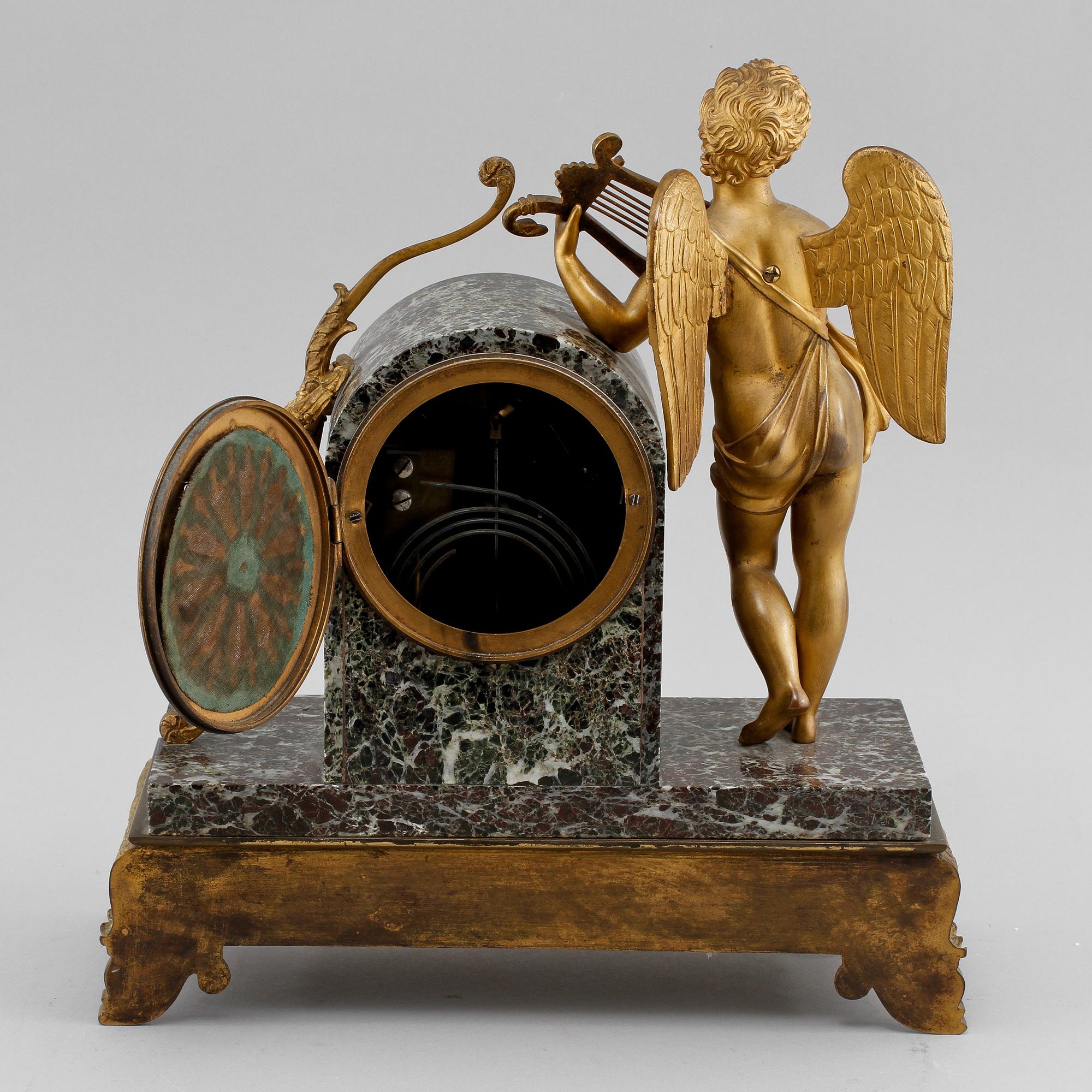 BORDSPENYDL, David Summerfield, omkring 1900.