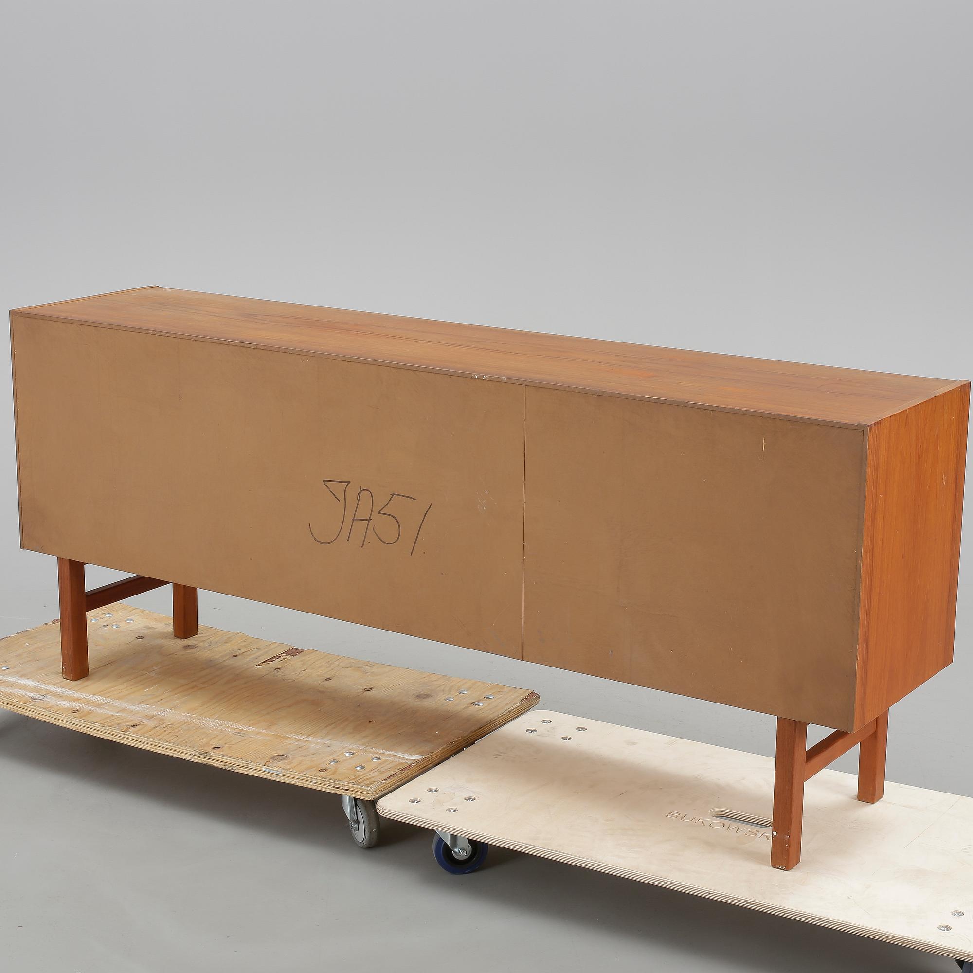 SIDEBOARD, "Arild", Nils Jonsson, Troeds, 1960-tal.