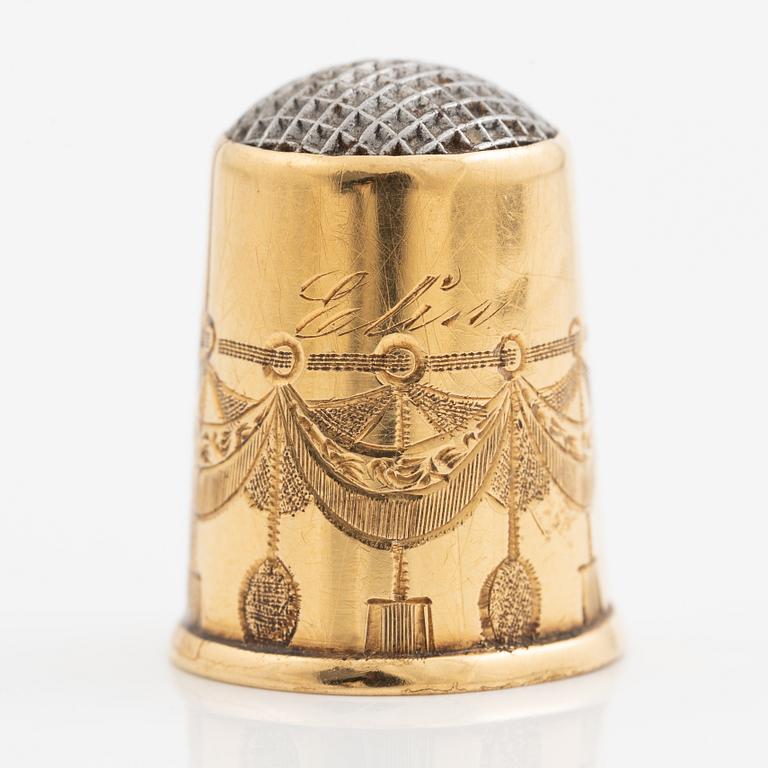 Fingerborg 18K guld med stål, Härnösand 1880.