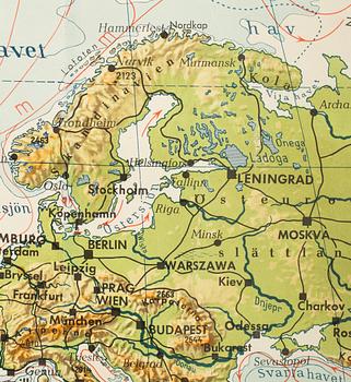 SKOLPLANSCH Fysisk Världskarta Natur & Kultur 1950-tal.