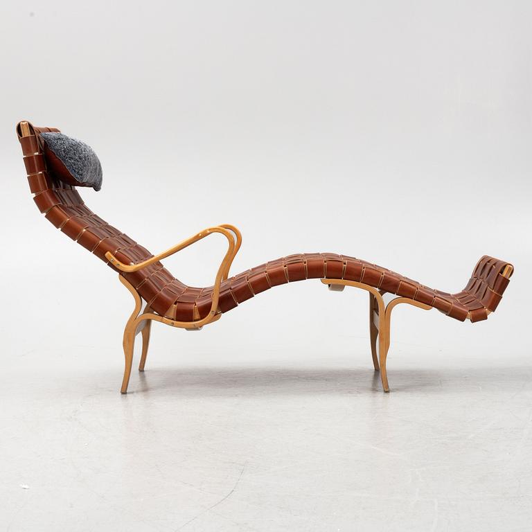 Bruno Mathsson, a 'Pernilla 3' lounge chair for Dux, 1980s.