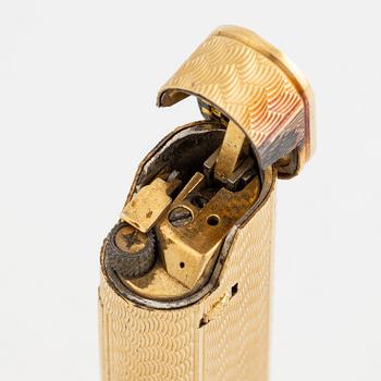 Lighter, 18K gold, France.
