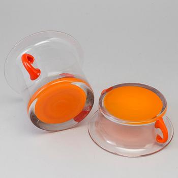 Two signed glass bowls by Per Olof Ström, Alsterfors, dated 1969.