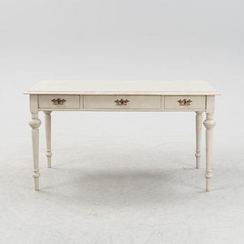 A late 19th century desk.