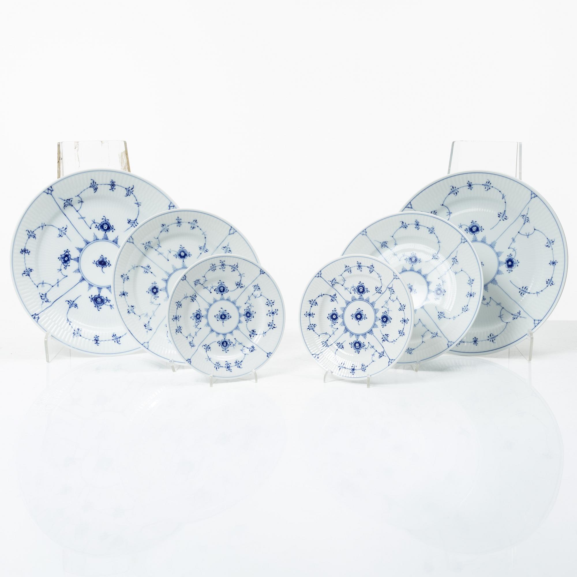 Royal Copenhagen, Three pairs of 'Blue fluted' porcelain plates, 'Musselmalet', second part of the 1900s.