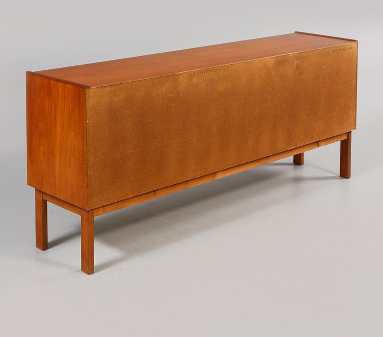 SIDEBOARD, Sverige, omkring 1900-talets mitt.