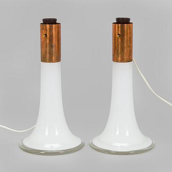 Lisa Johansson-Pape, pöytävalaisinpari, malli 46-017, Stockmann Orno 1960-luku.