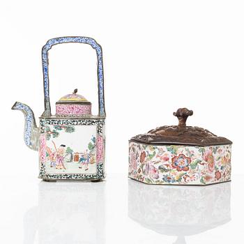 A Chinese enamel on copper teapot and an enamel box with carved wooden cover, Qing dynasty, 18th century.