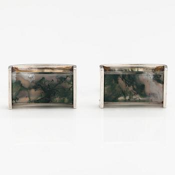 Elis Kauppi, A pair of silver cufflinks with moss agate. Kupittaan kulta, Turku 1965.