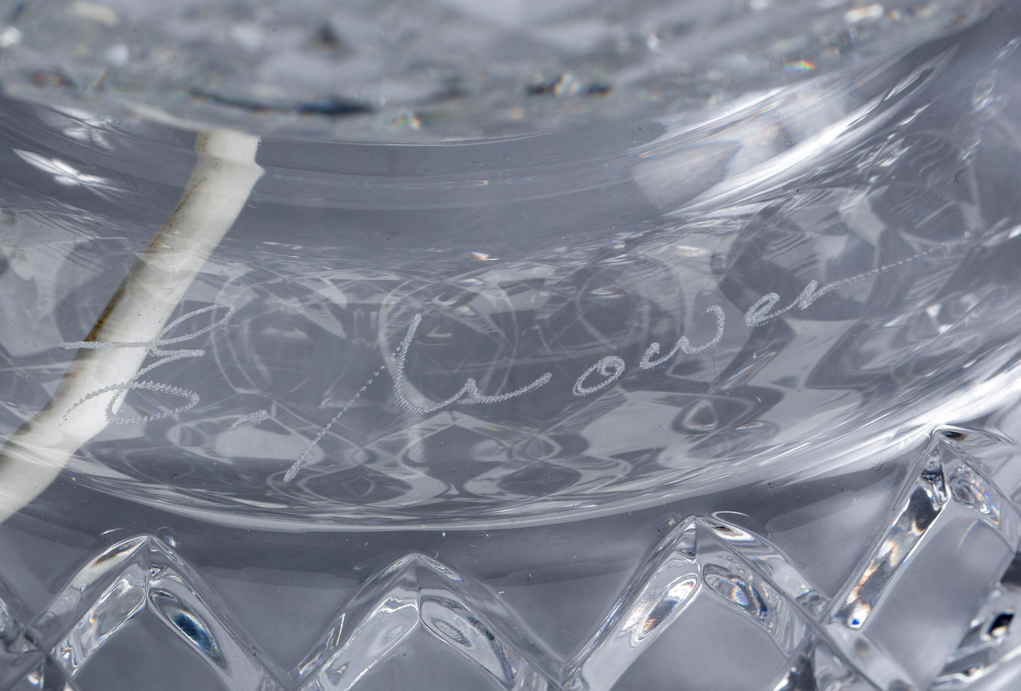 BORDSLAMPOR, ett par, formgivna och signerade av E.Moaven. Modern tillverkning.