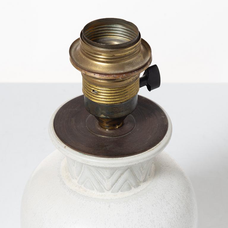 Gunnar Nylund, a stoneware tablelamp, Rörstrand.