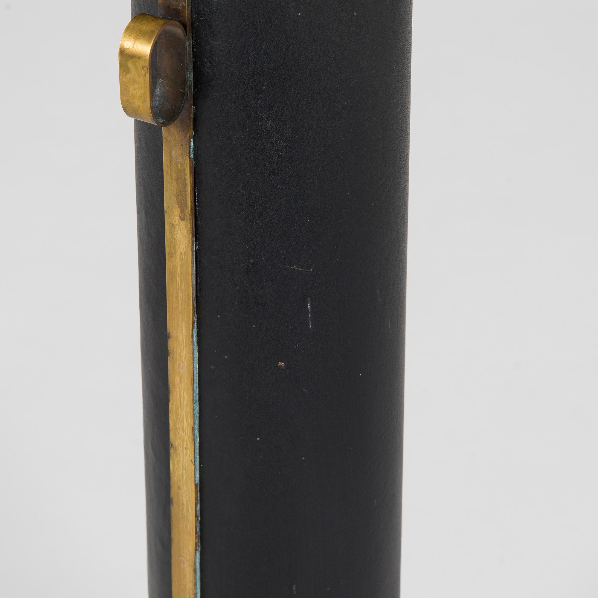 Alvar Aalto, an early 1970s ashtray for Valaistustyö.
