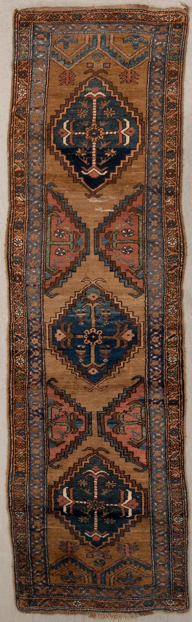 Carpet Sarab gallery semi-antique/antique approx. 317x95 cm.