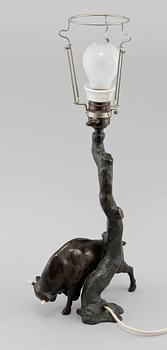 BORDSLAMPA, omkring 1900-talets mitt.