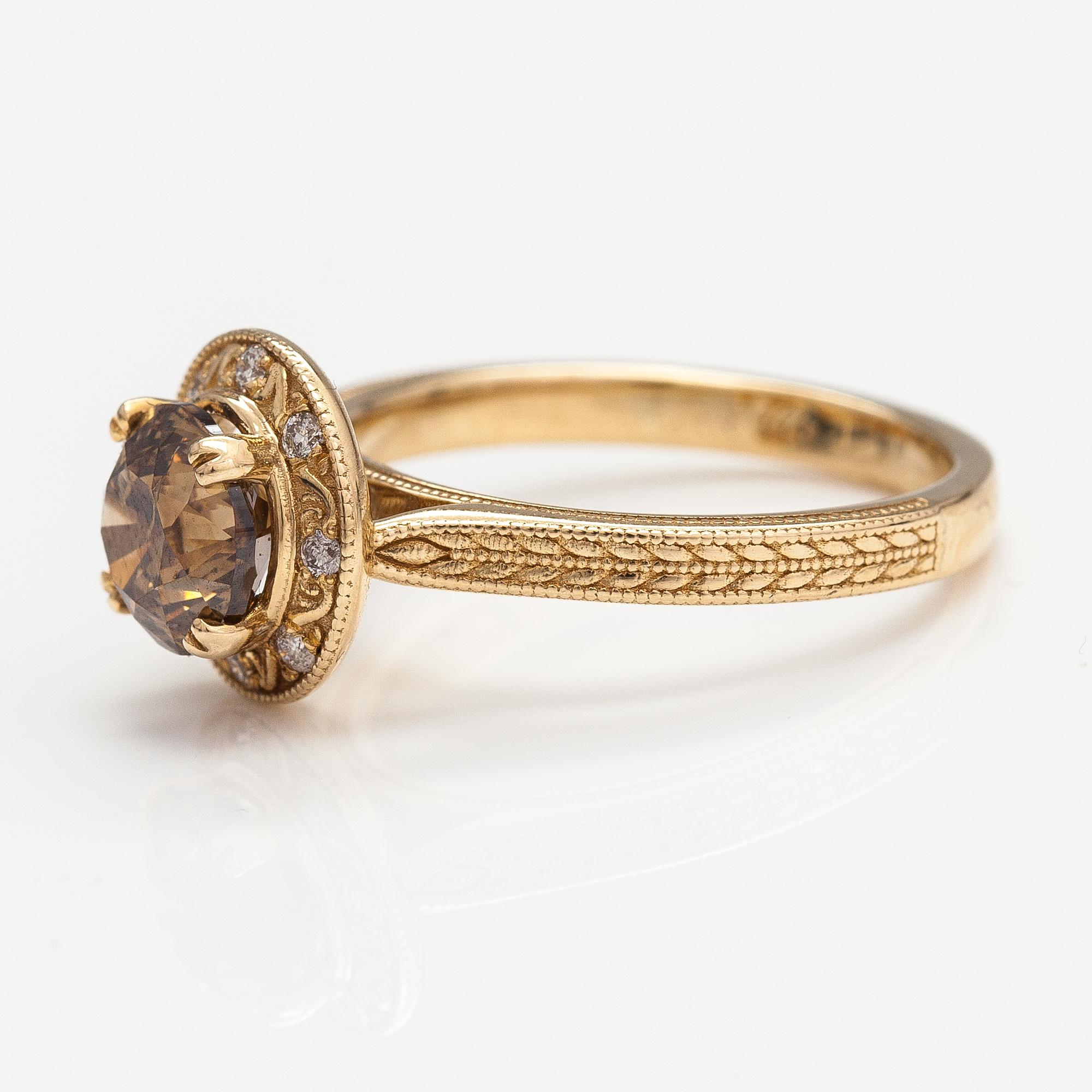 Sormus, 14K kultaa, timantteja n. 1.54 ct yht.