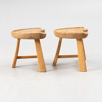 Krogenaes Mobler, pallar, ett par, Norge, 1900-talets mitt.