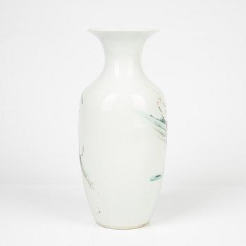 Vas, porslin, Kina, 1800-tal.