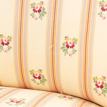 Soffgrupp, 3 delar, gustaviansk stil, 1900-talets första hälft.