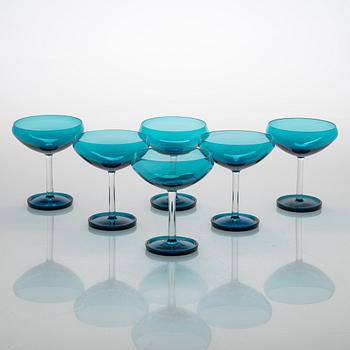 Nanny Still, a 24-piece 'Harlequin' glassware for Riihimäen Lasi Oy.