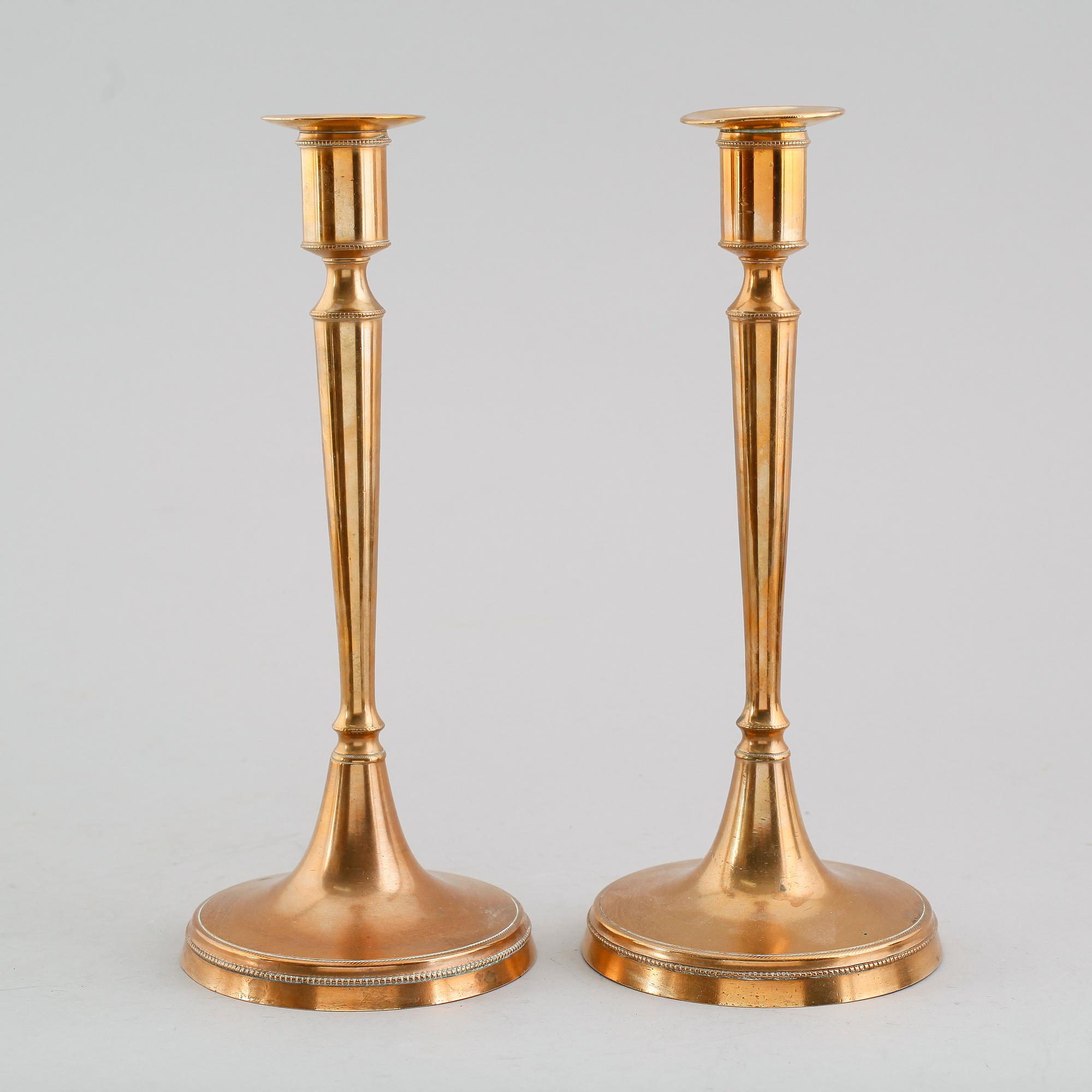 LJUSSTAKAR, 1 par, mässing, 1800-talets andra hälft.