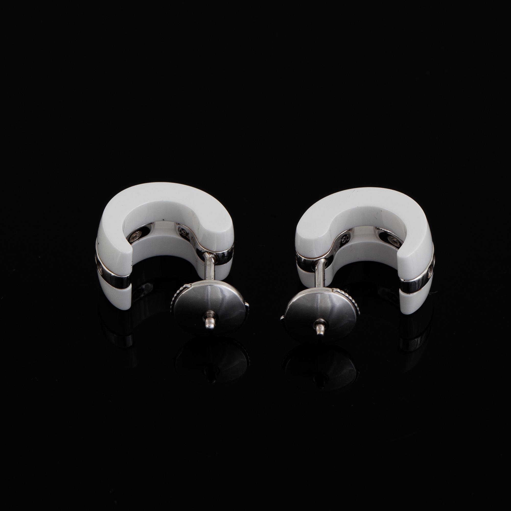 A pair of Chanel "Ultra" 18K white gold and ceramics.