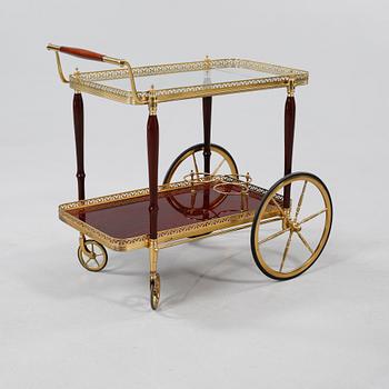 SERVERINGSVAGN, 1900-talets andra hälft.