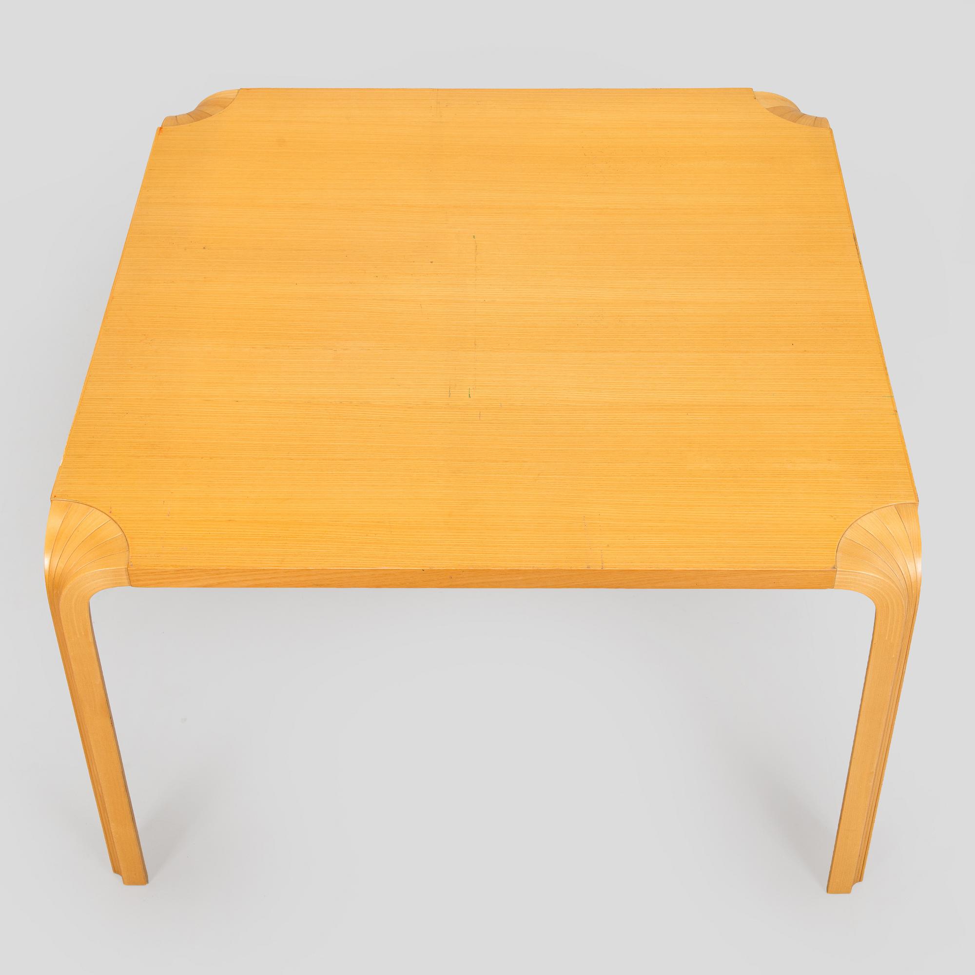 Alvar Aalto, a mid-20th century model MX800B coffee table for Artek.