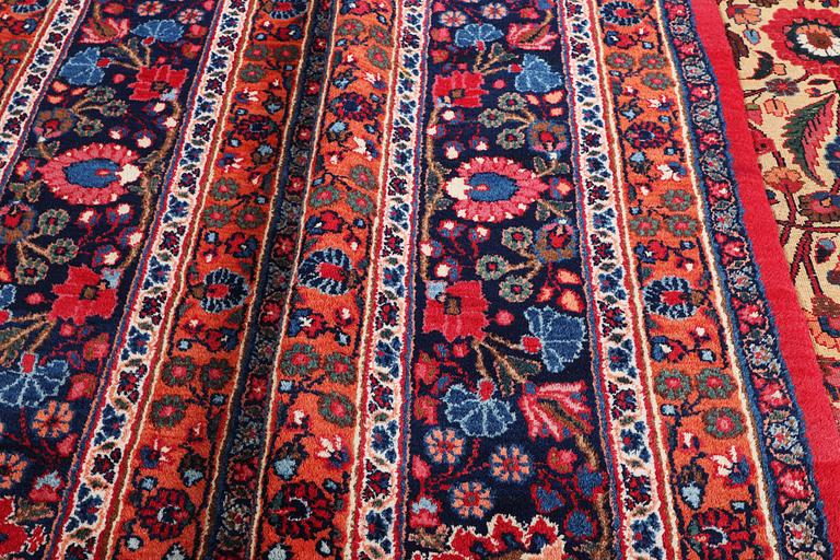 A carpet, antique, Birjand, signed Marghobi, c. 393 x 288 cm.