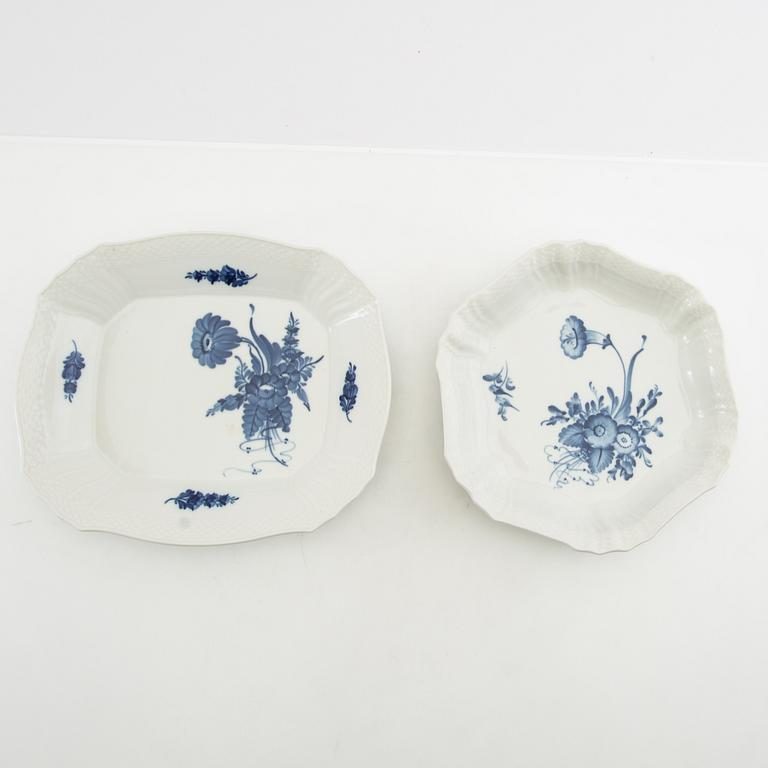 Servis  "Blå Blomst" ca 59 dlr Royal Copenhagen Danmark porslin.